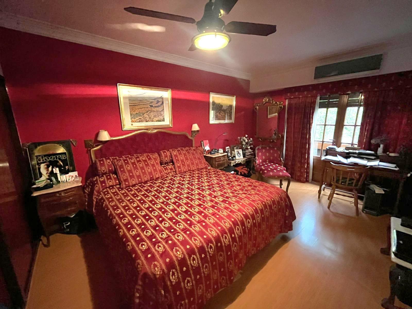 Gran casa 5 amb. en Martínez, excelente ubicación imagen 15