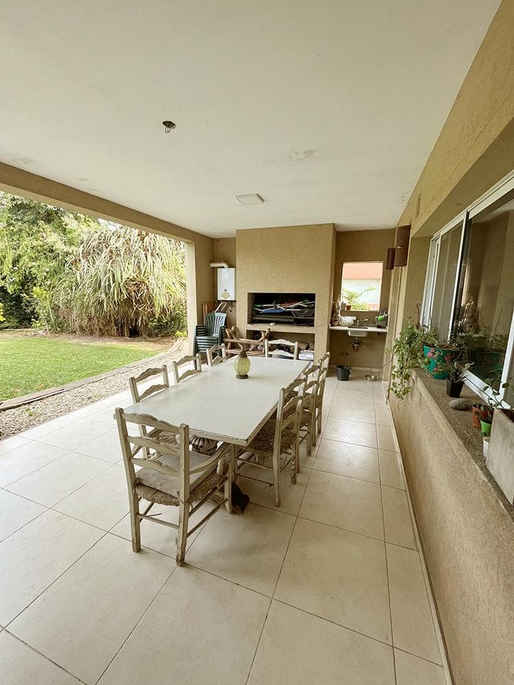 Casa 4 amb. con piscina en Barrio Las Orquídeas, Pilar imagen 16