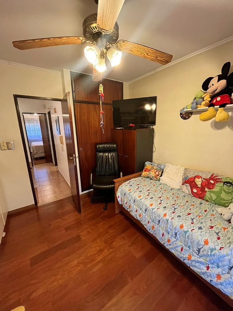 Duplex 4 ambientes, patio, cochera en Olivos imagen 8