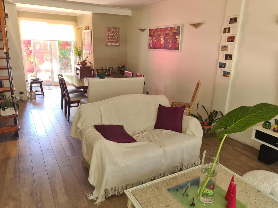 Casa 4 ambientes en Martínez imagen 2