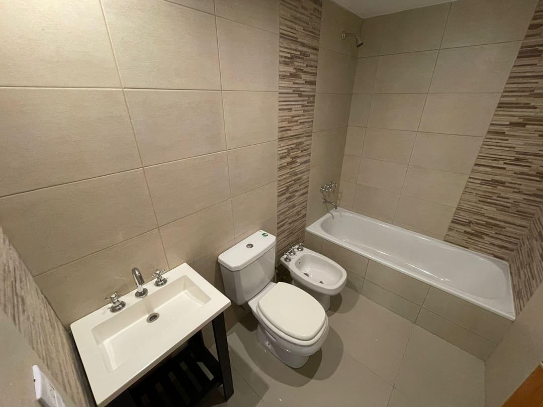 PH 4 ambientes en Olivos con amenities imagen 13