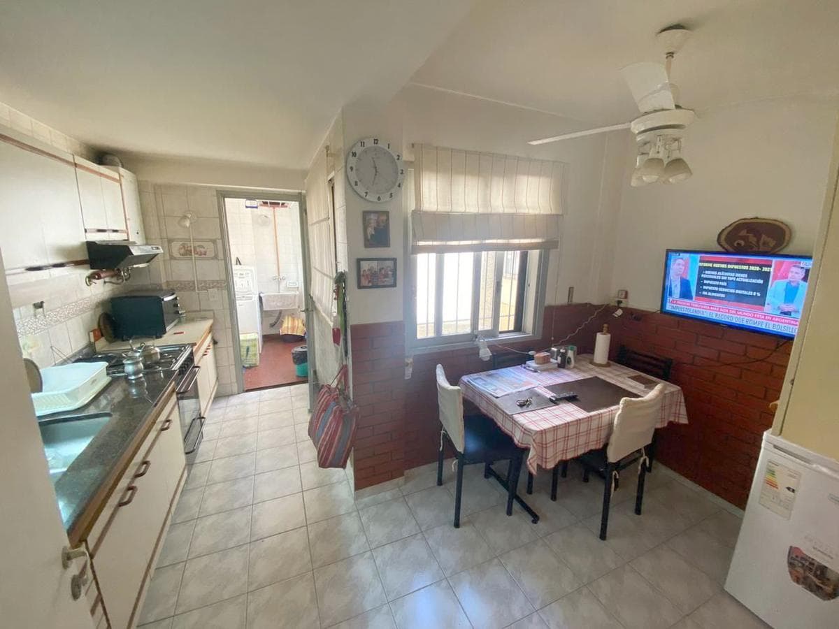 Departamento 3 amb -2 cocheras cubiertas- balcon en Juncal imagen 1