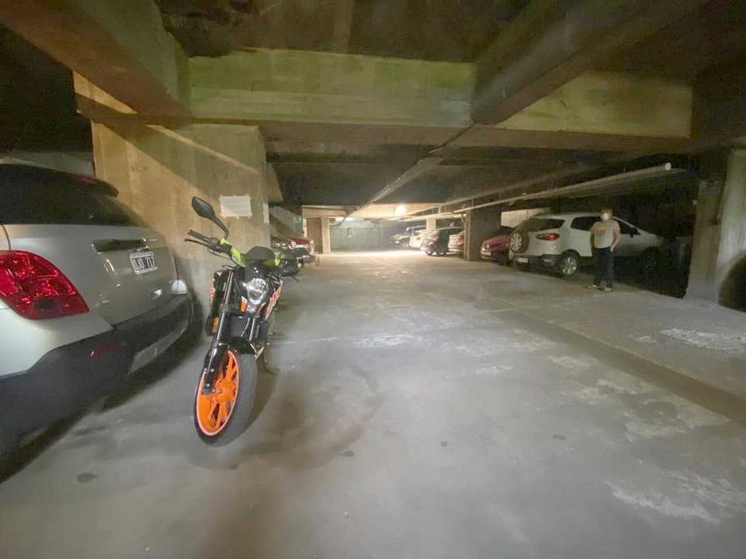 Departamento 3 amb -2 cocheras cubiertas- balcon en Juncal imagen 12