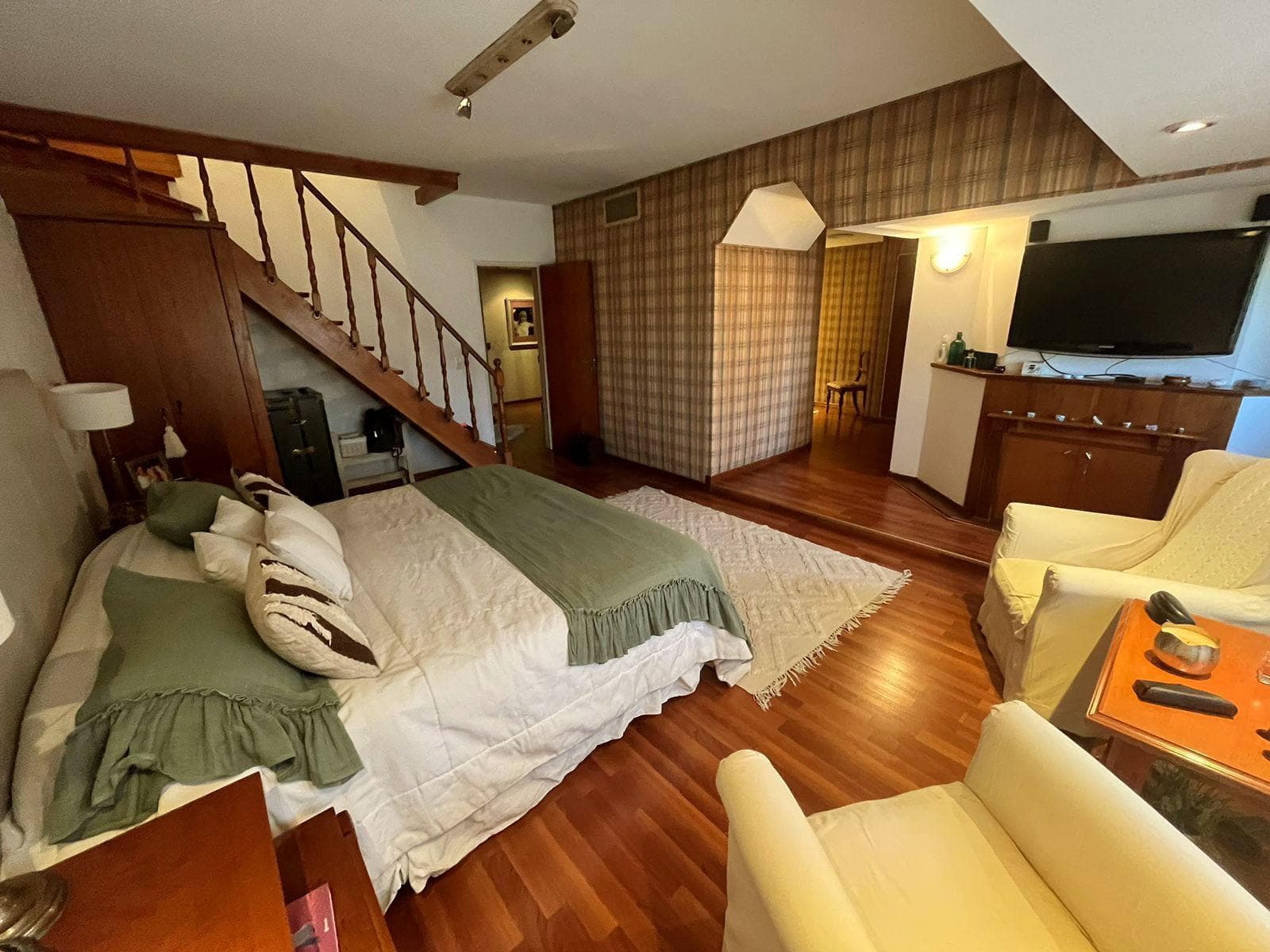 Casa 5 amb. con quincho y piscina - Martínez imagen 7