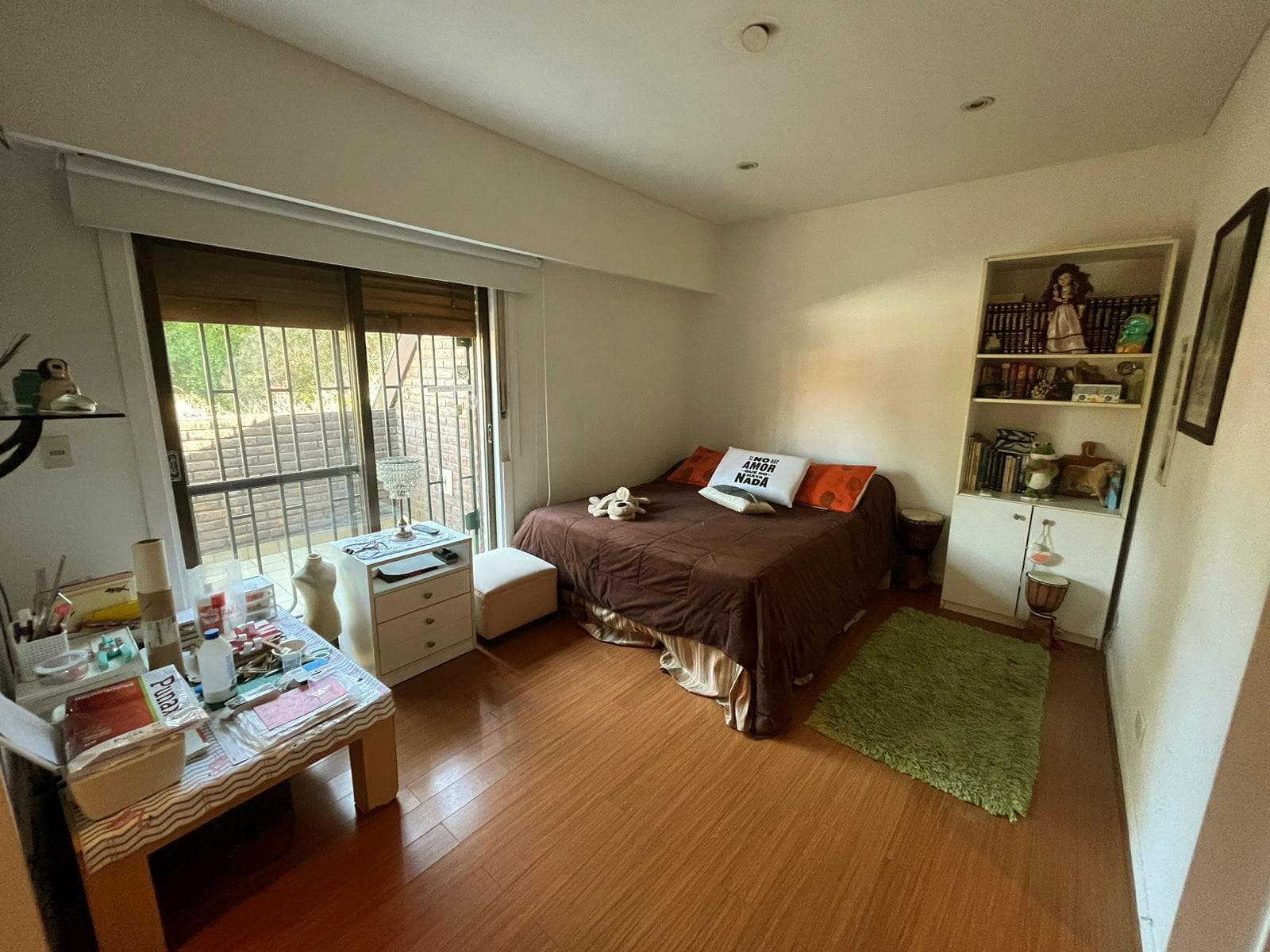 Casa 5 amb. con quincho y piscina - Martínez imagen 17