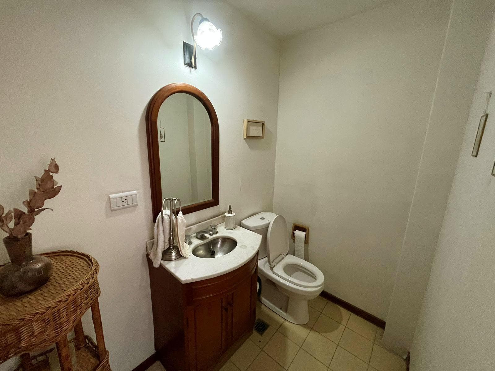 Casa 5 amb. con quincho y piscina - Martínez imagen 28