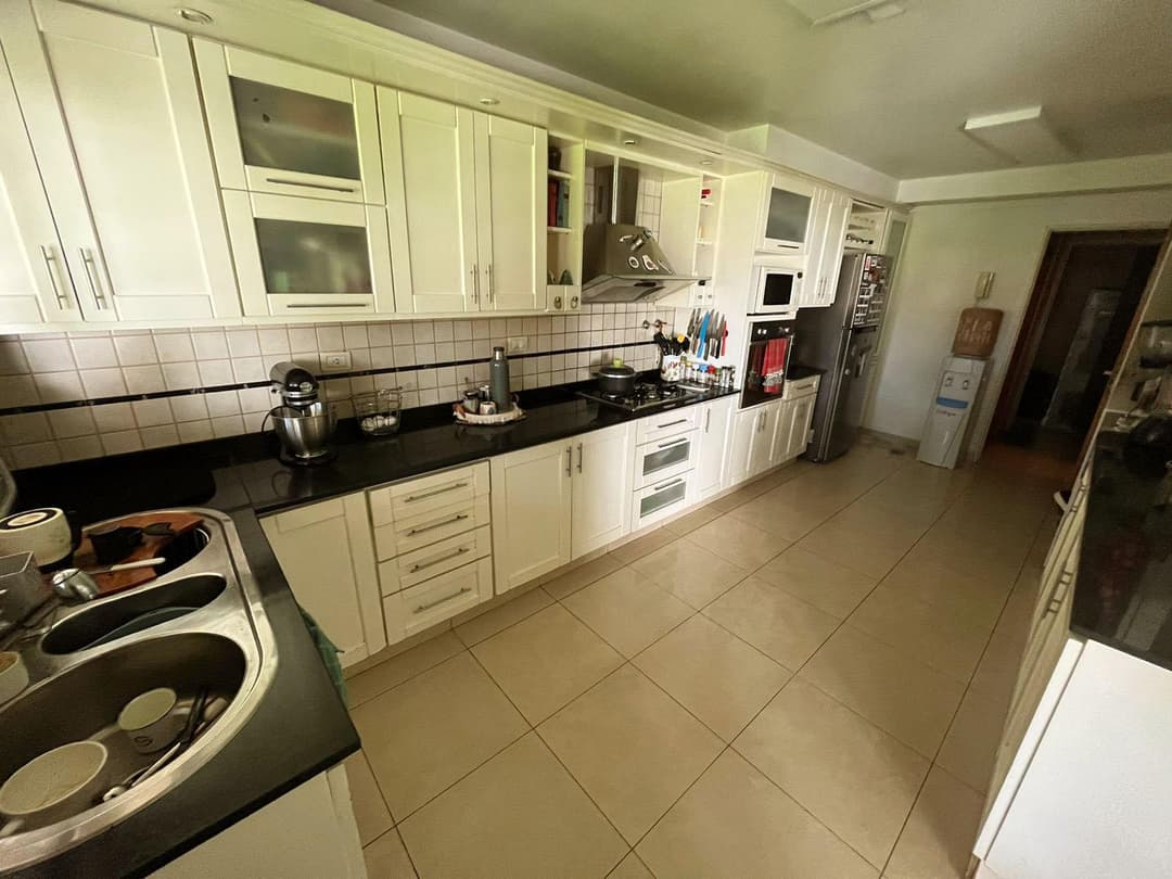 Casa 5 amb. con quincho y piscina - Martínez imagen 35