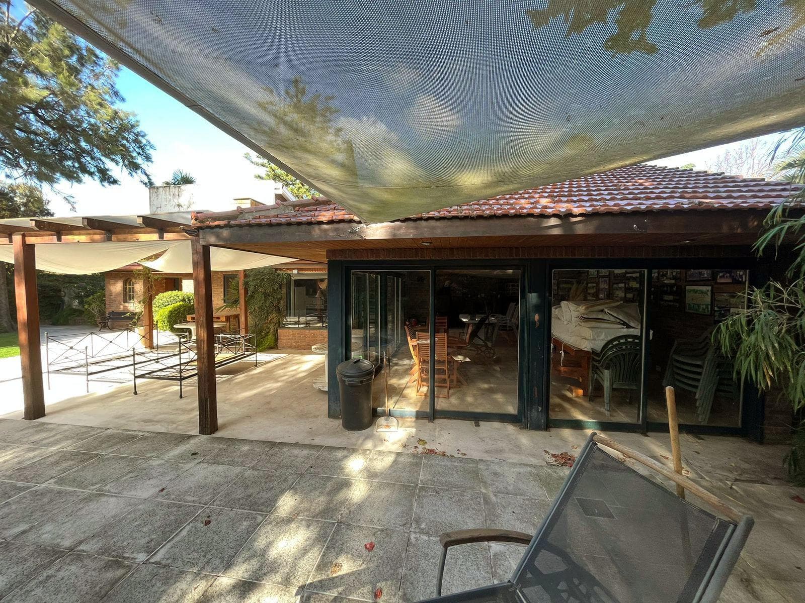 Casa 5 amb. con quincho y piscina - Martínez imagen 39