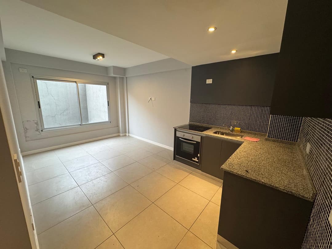 Hermoso Departamento de 3 ambientes en alquiler - Villa Urquiza imagen 7