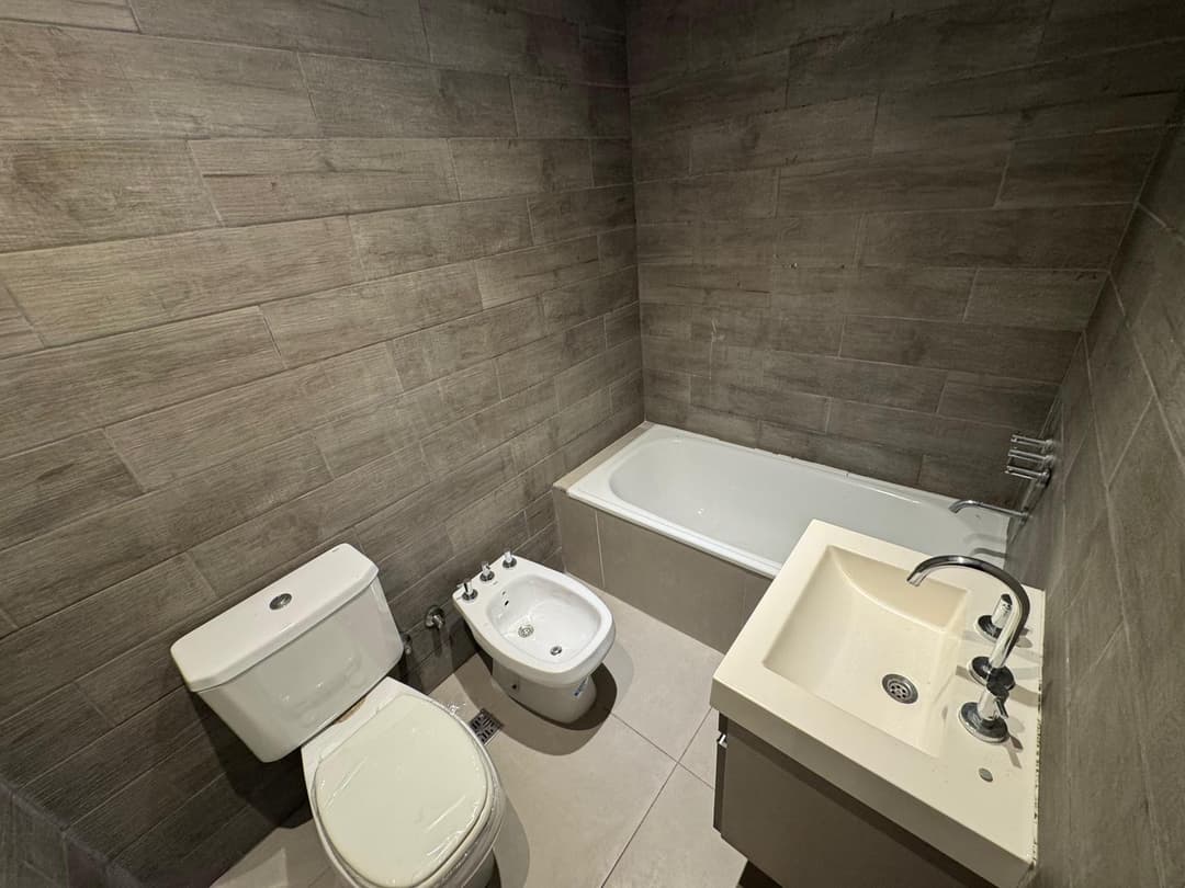 Hermoso Departamento de 3 ambientes en alquiler - Villa Urquiza imagen 9