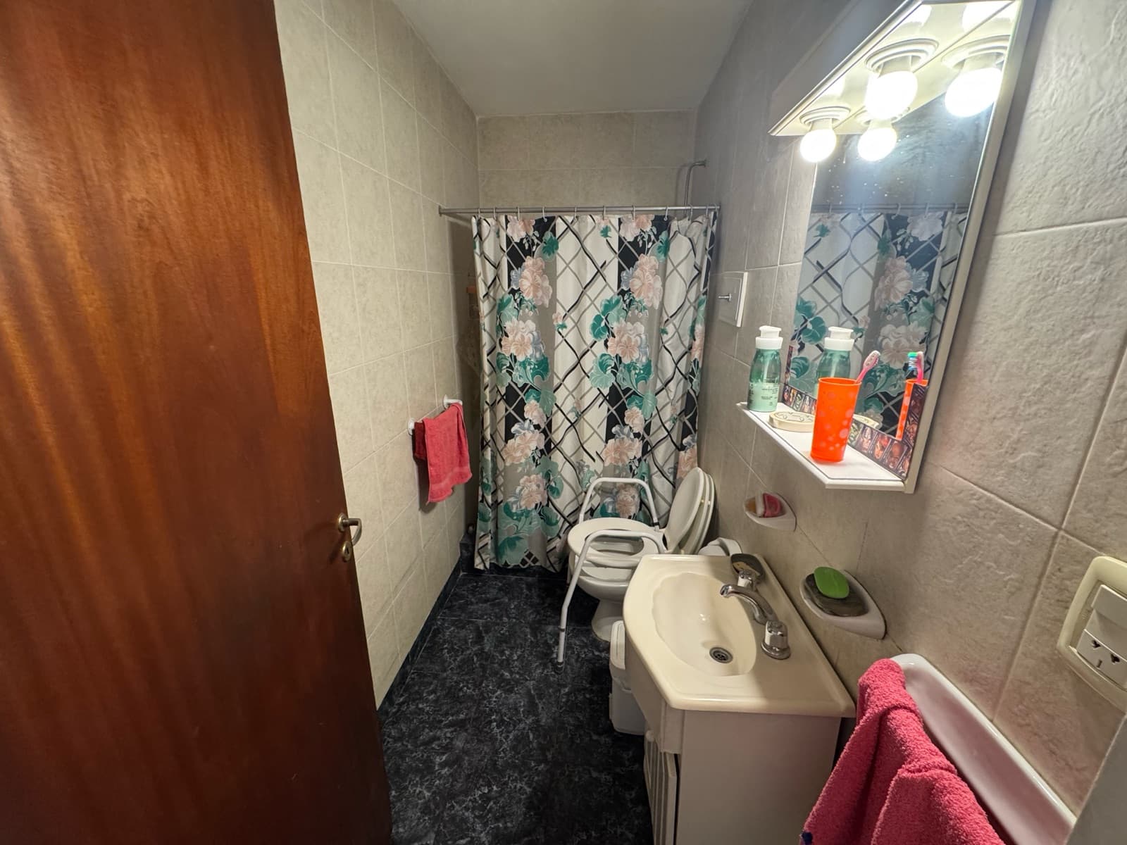 Casa de 4 ambientes, patio y terraza en Martínez imagen 9