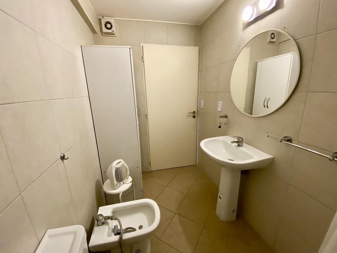 Hermoso departamento 2 ambientes en venta en Caballito imagen 18