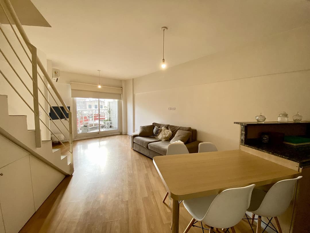 Hermoso departamento 2 ambientes en venta en Caballito imagen 1