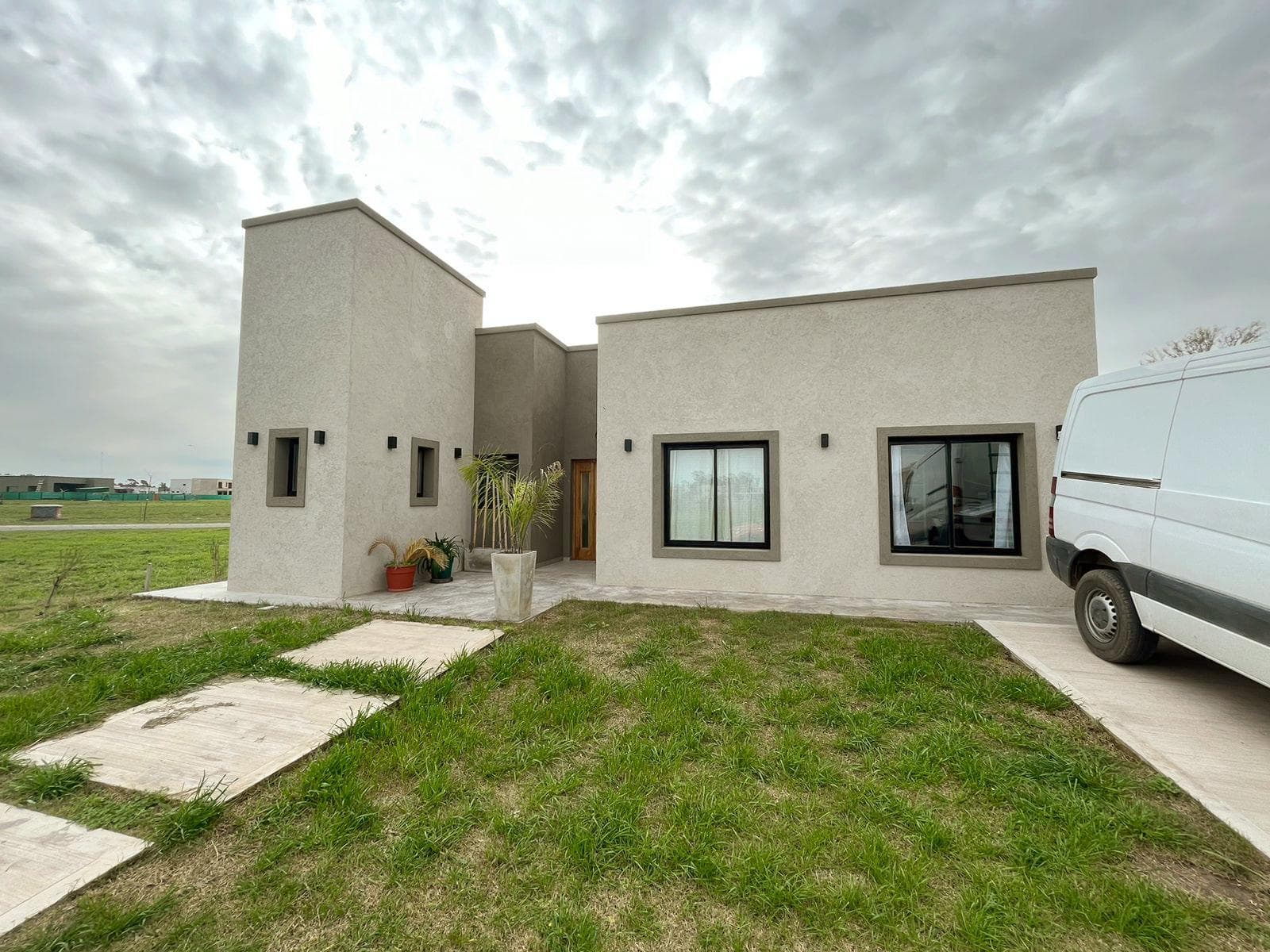 Casa 4 amb. a la venta en Barrio San Pablo - Pilar imagen 2