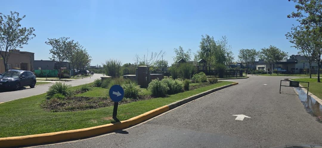 Se vende TERRENO INTERNO con vista al Lago BARRIO SAN RAMON - PILAR DEL ESTE imagen 4