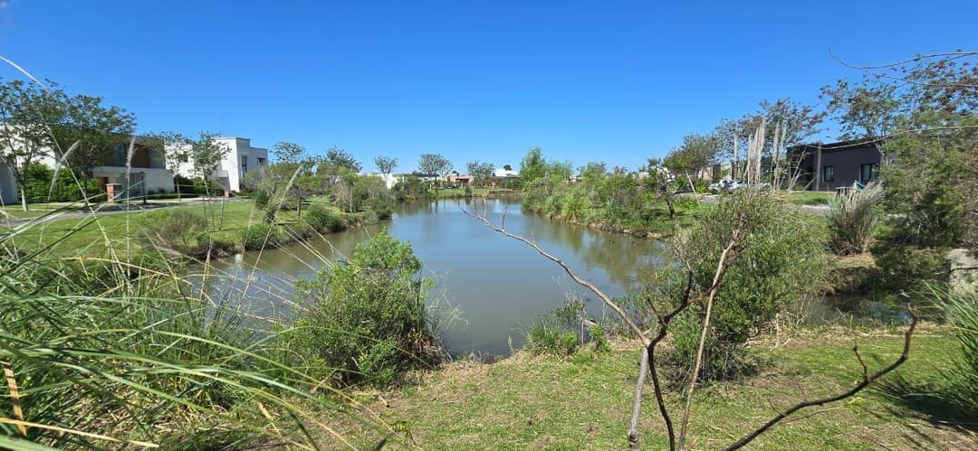 Se vende TERRENO INTERNO con vista al Lago BARRIO SAN RAMON - PILAR DEL ESTE imagen 6