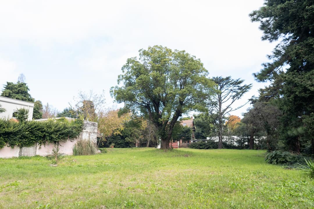 Terreno sobre Gobernador Arana en venta - Boulogne imagen 3