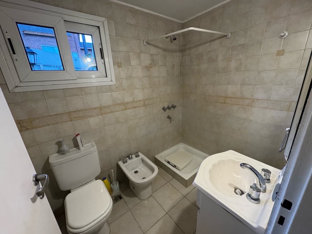 Excelente casa en Country Miraflores - Pilar imagen 23