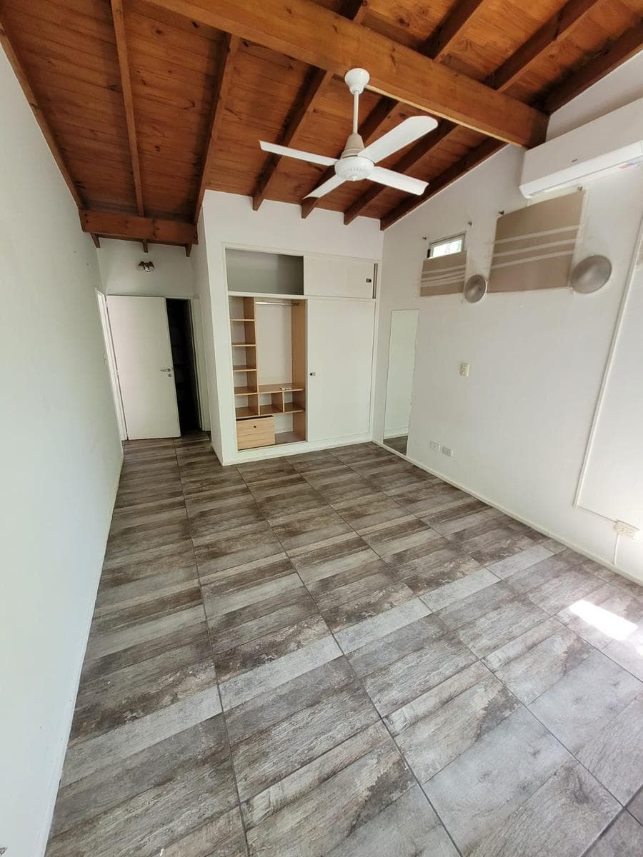 Casa en Barrio Los Fresnos a la venta en Pilar - Excelente acceso a Au. Panamericana imagen 12