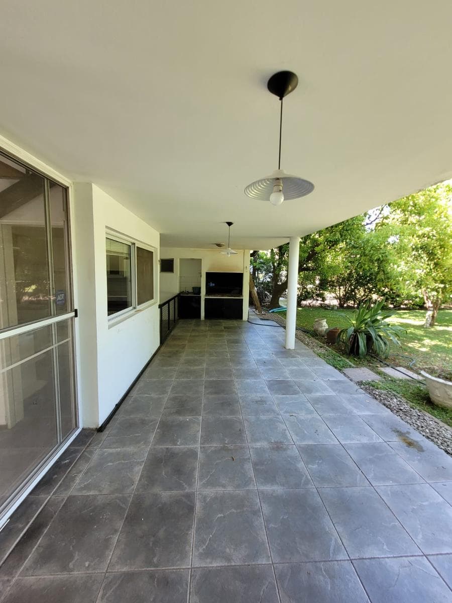 Casa en Barrio Los Fresnos a la venta en Pilar - Excelente acceso a Au. Panamericana imagen 23