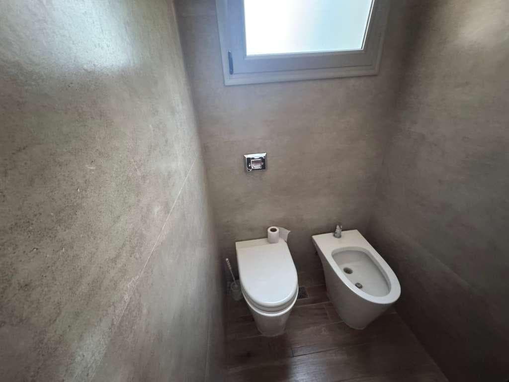 Excelente casa de 4 dormitorios en venta en Barrio Ayres de Pilar imagen 28