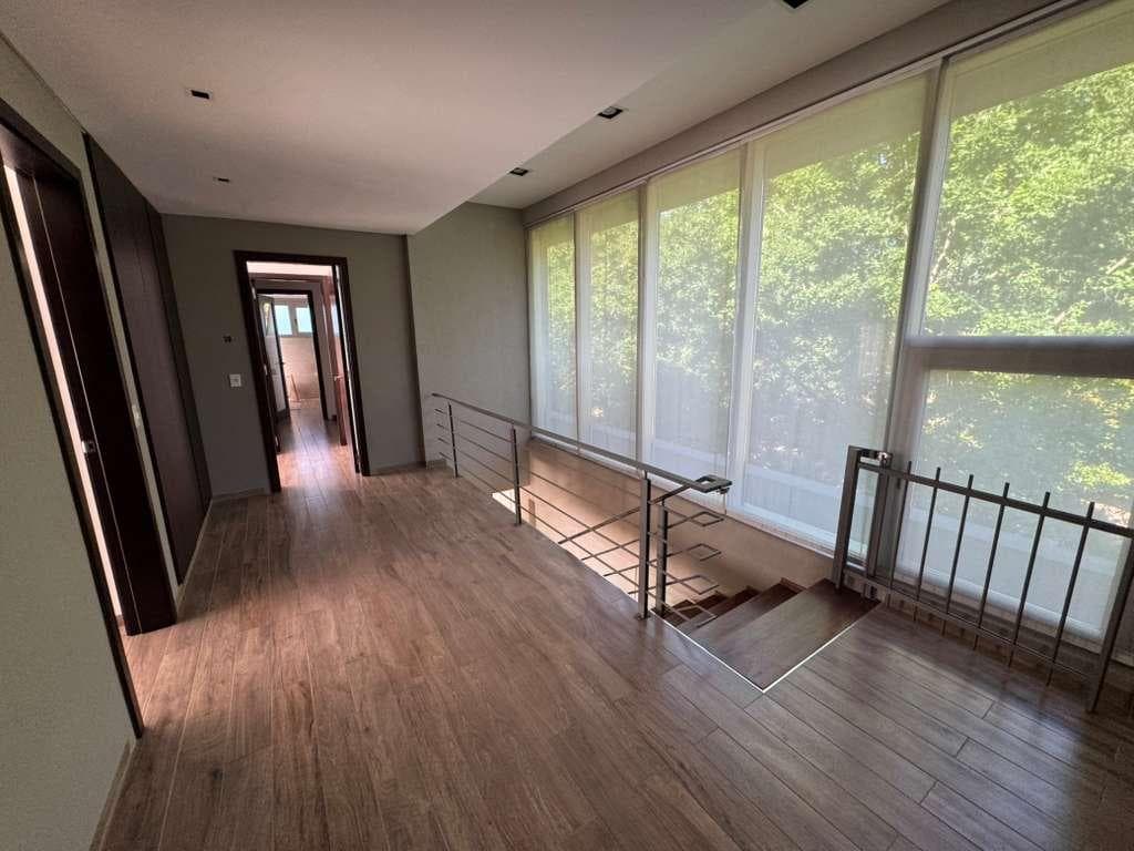 Excelente casa de 4 dormitorios en venta en Barrio Ayres de Pilar imagen 10